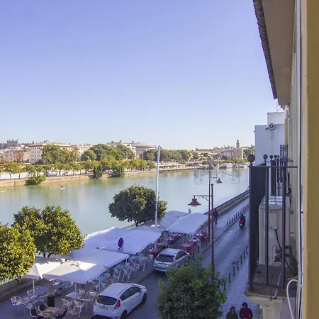 Rentalsevilla Betis Appartement